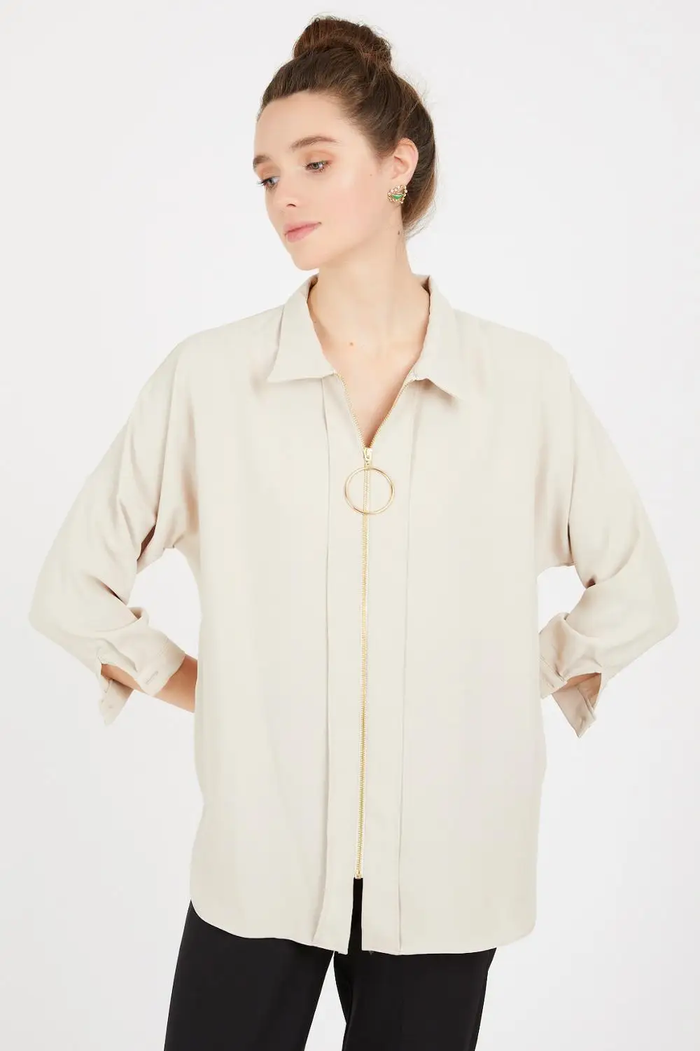

European Size XS, S, M, L, XL, XXL (34, 36, 38, 40, 42, 44) 6 ITEMS: Women's Shirt Jessica Fabric Brand Name NFree