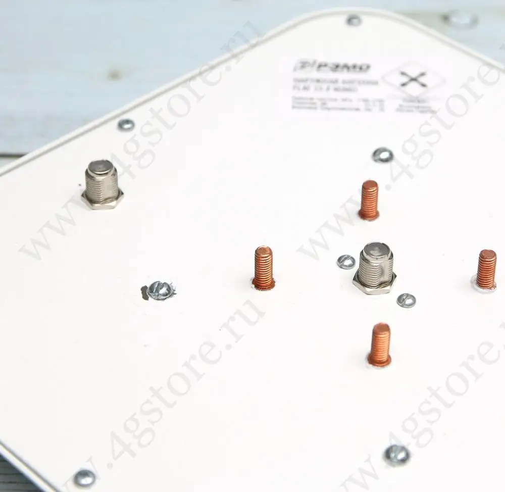 РЭМО BAS 2324 2325 FLAT 15F MIMO Панельная 3G 4G LTE MiMo антенна 2*15dB 75 Ом для MF823 E3372 E8372 B315 B525