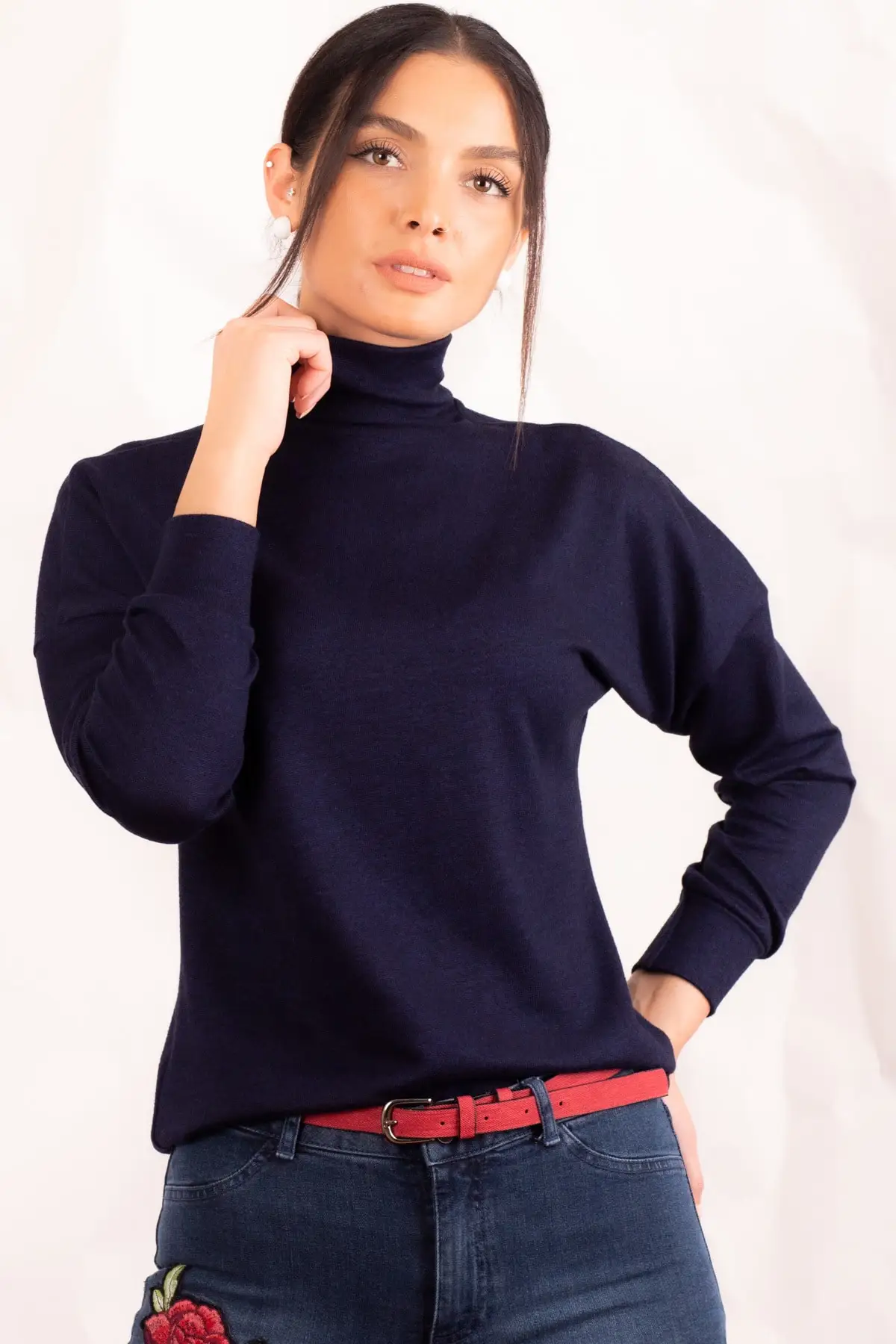 Губная гармоника женщины шеи временный сарай свитер с ресницами ARM-20K001083 |