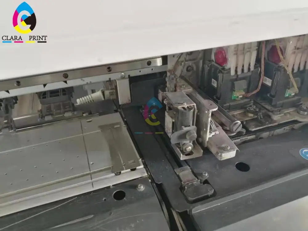 Используется Mimaki JV300 160 эко растворитель/сублимационный принтер с 2 шт DX7