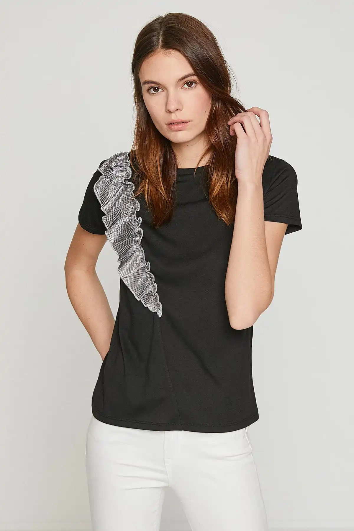 Koton женский черный велосипедные шлемы футболка с круглым вырезом 8YAK13190OK | Женская