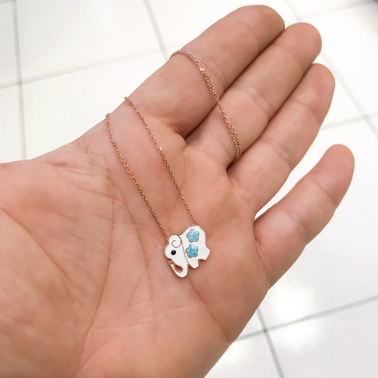 

New Minimal Color Elephant Silver Necklace