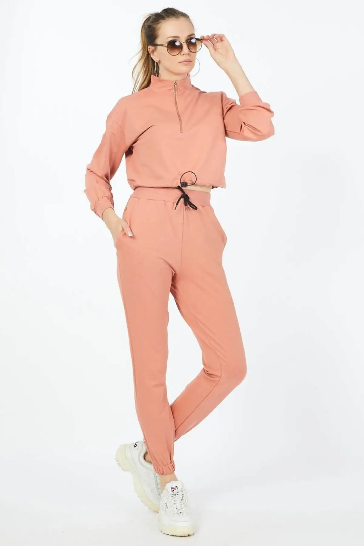 ADROM Kadın Siyah Göbeği Açık Nikel Fermuarlı Eşofman Takımı