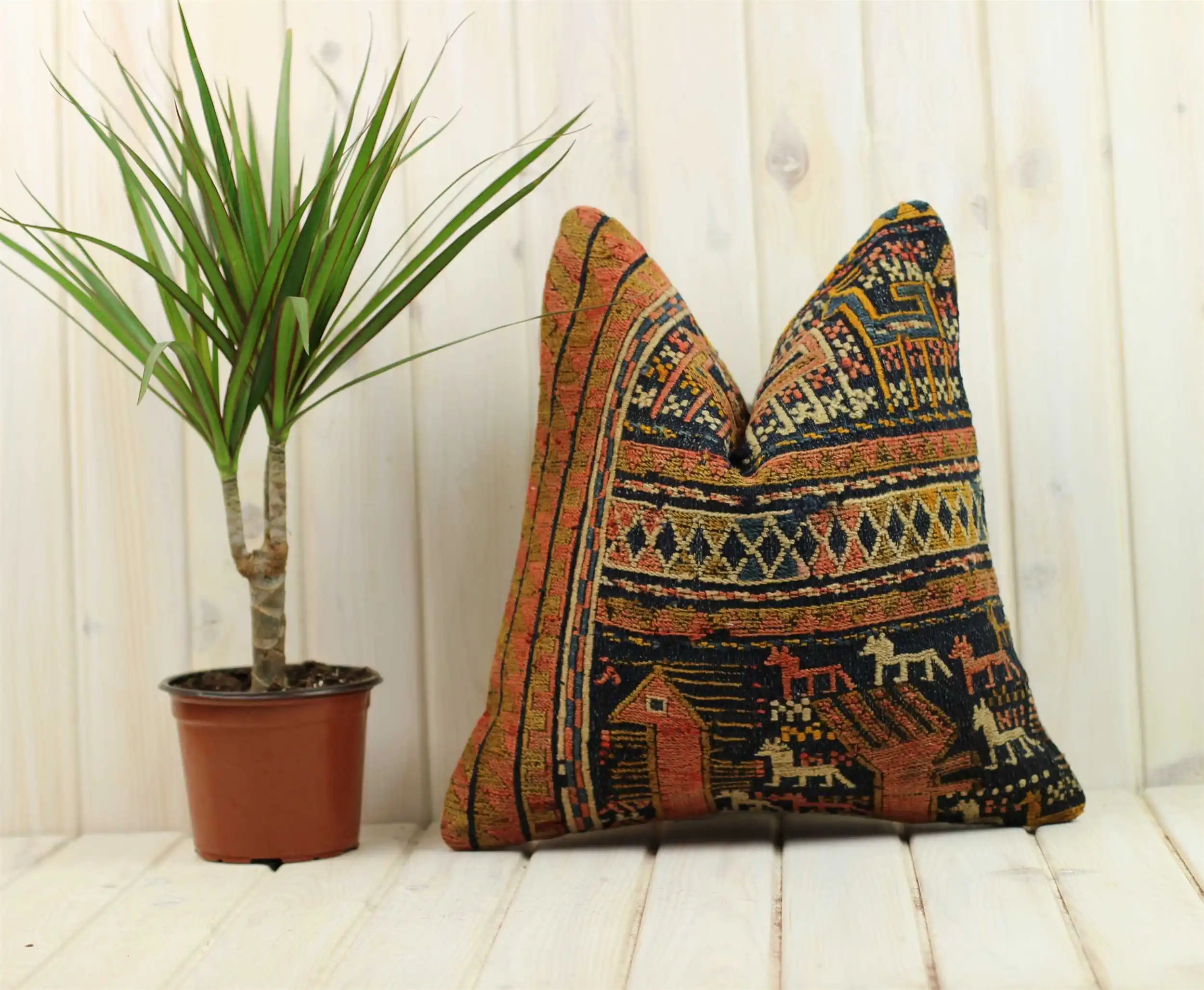 

Handmade Kilim Pillow Cases Hand Woven Turkish Anatolian Traditional Motifs Cushion Cover Vintage Home Decorative Zip Carpet