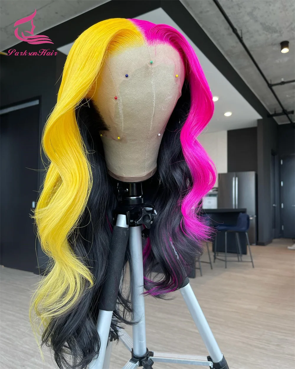 

Highlight Honey Yellow 13x4 Transparent Lace Frontal Human Hair Wigs Brazilian Body Wave Lace Wig Pre-Plucked For Women Parkson