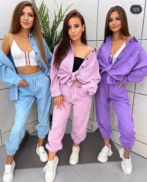 Модный женский костюм вельвет с брюками спортивный стиль рубашка на пуговицах