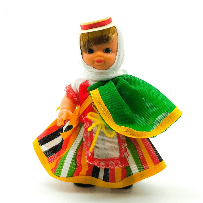 Коллекция Lovedoll 15 см typical Tinerfeña Tenerife (канарейка). Произведено в Испании народными