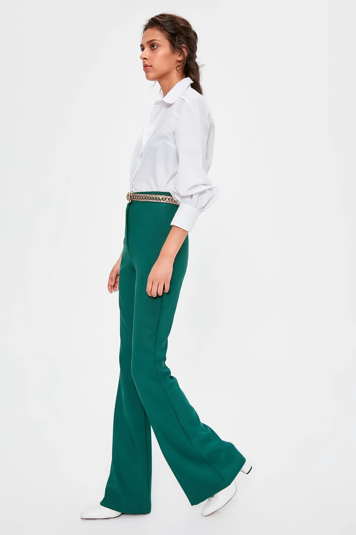 Trendyol изумрудно-зеленые испанские брюки с колокольчиками TOFAW19BB0581