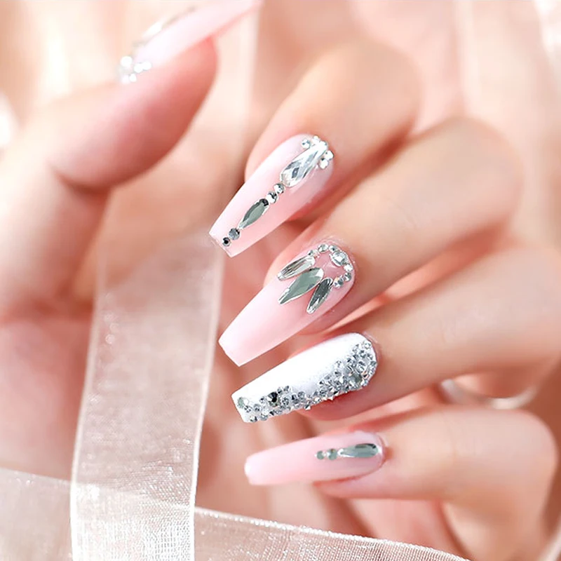 1500pcs a Box Nail Art Flat Back Crystal Rhinestone mix size and shapes Dazzling Diamonds Strass Manicure Tip 3D Decoration |