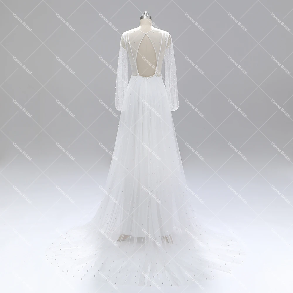 Женское свадебное платье из фатина белое с длинным рукавом V-образным вырезом и