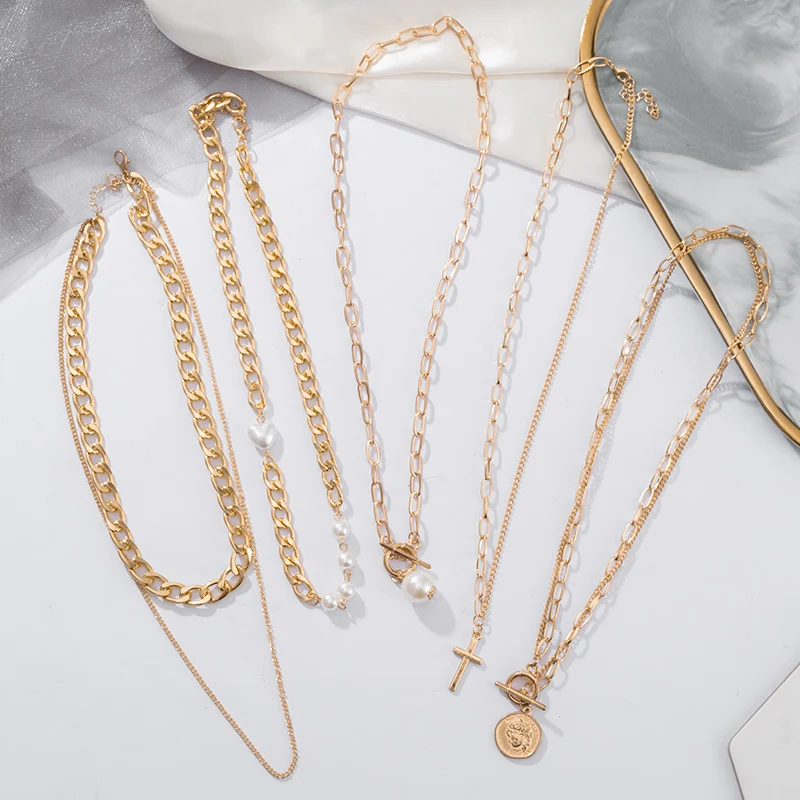 Женская цепочка на шею золотое ожерелье с подвеской-крестом в стиле панк звезды и