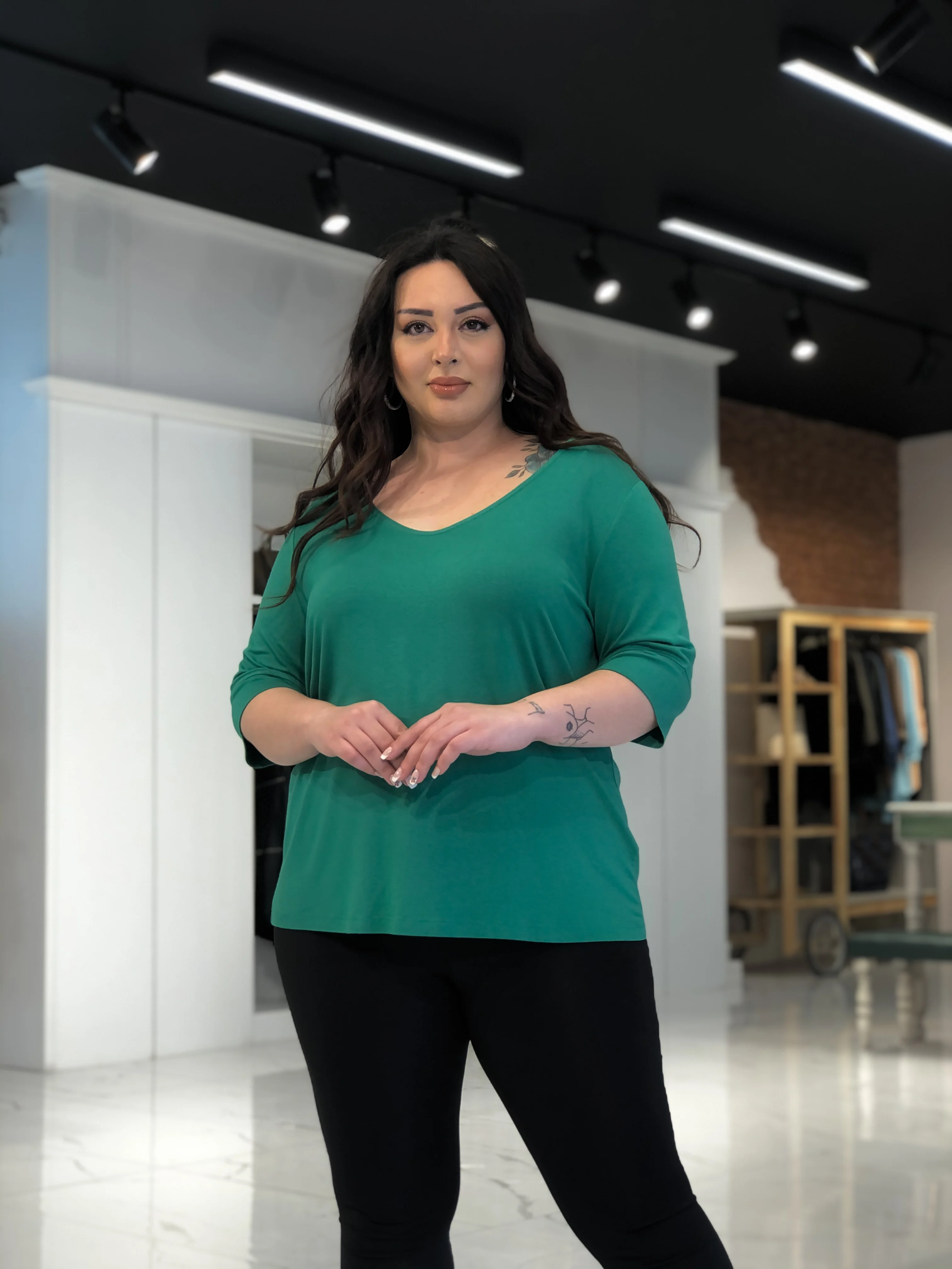 

Roxxlen Women Spring Summer Plus Size Blouse Green Color Half Open Back Side Comfortable Roomy Cotton and Lycra