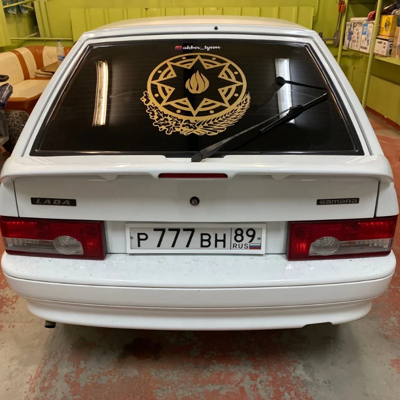 Стикеры(Автомобильные товары) Наклейки на машину из виниловой пленки.&quotГерб