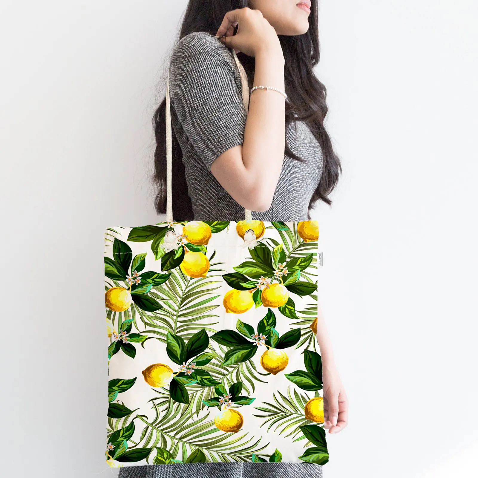 

Eco-friendly Special Design Hidden Zipper new season handbags shoulder bag Soft cotton strap vivid and realistic printed gift
