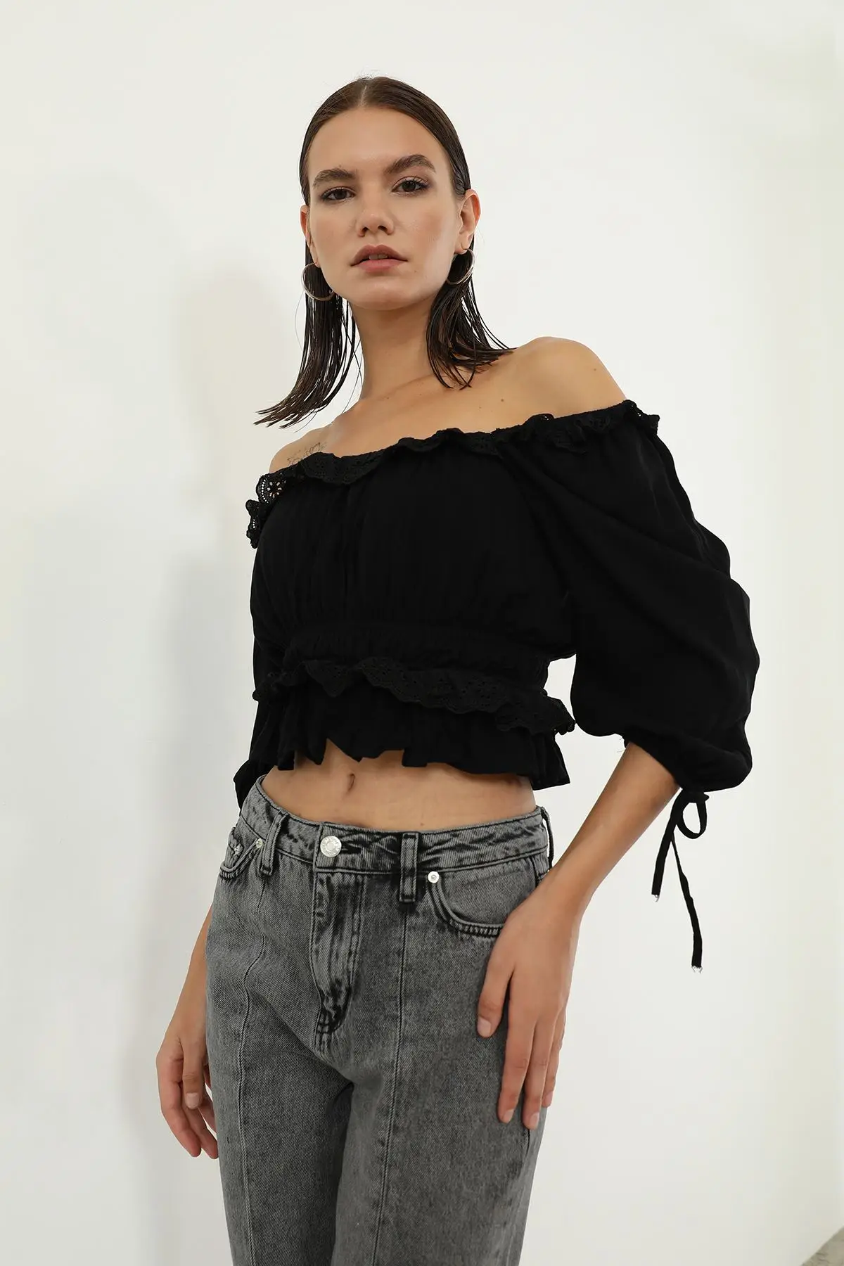 Женская блузка с кружевной отделкой летняя модная футболка из хлопка новая