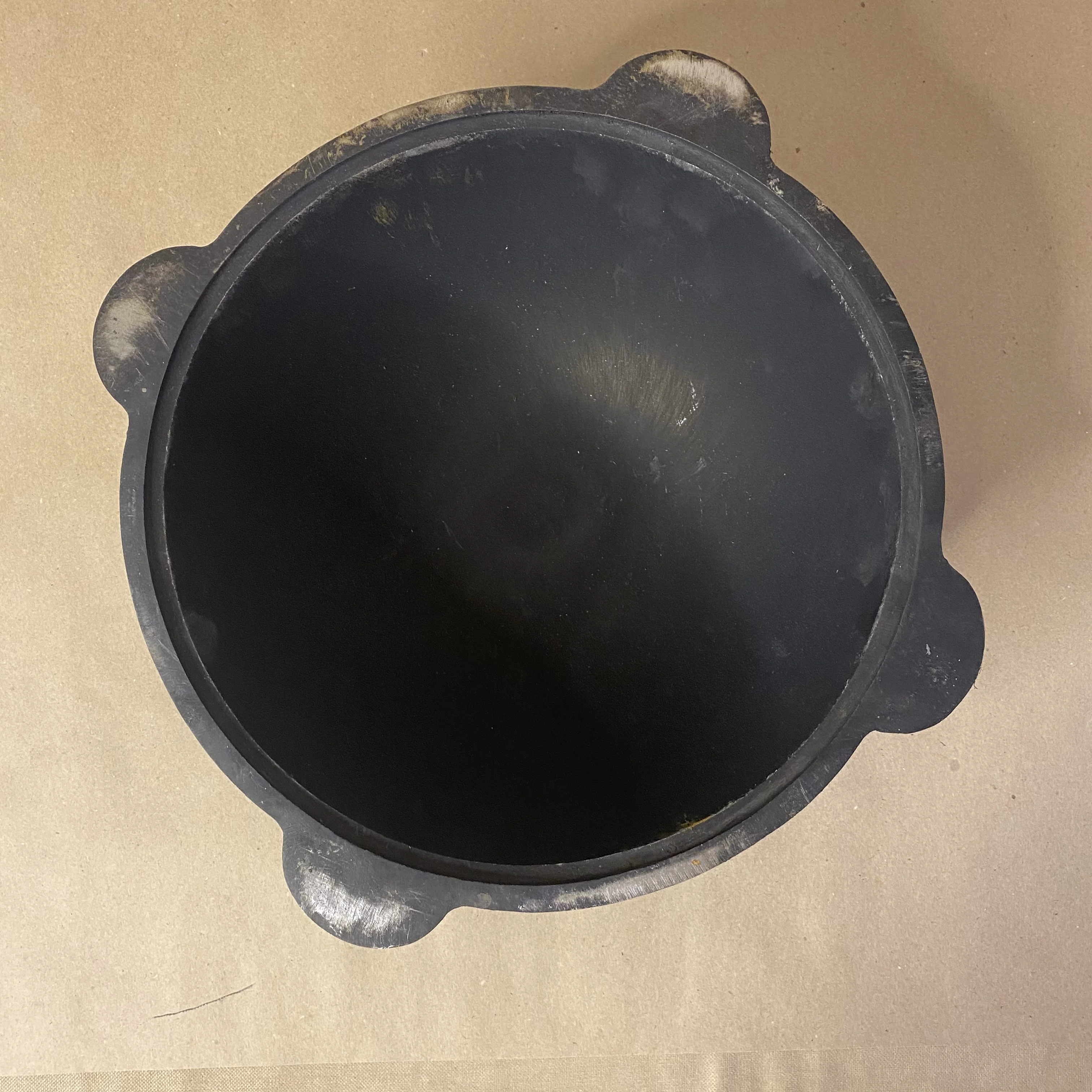 Узбекский чугунный казан с плоским дном половником плов НАМАНГАН ТОЛСТЫЕ СТЕНКИ