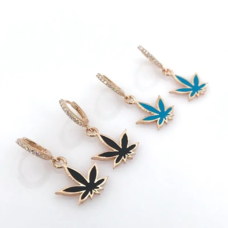 Серебряные серьги с изображением марихуаны | Украшения и аксессуары