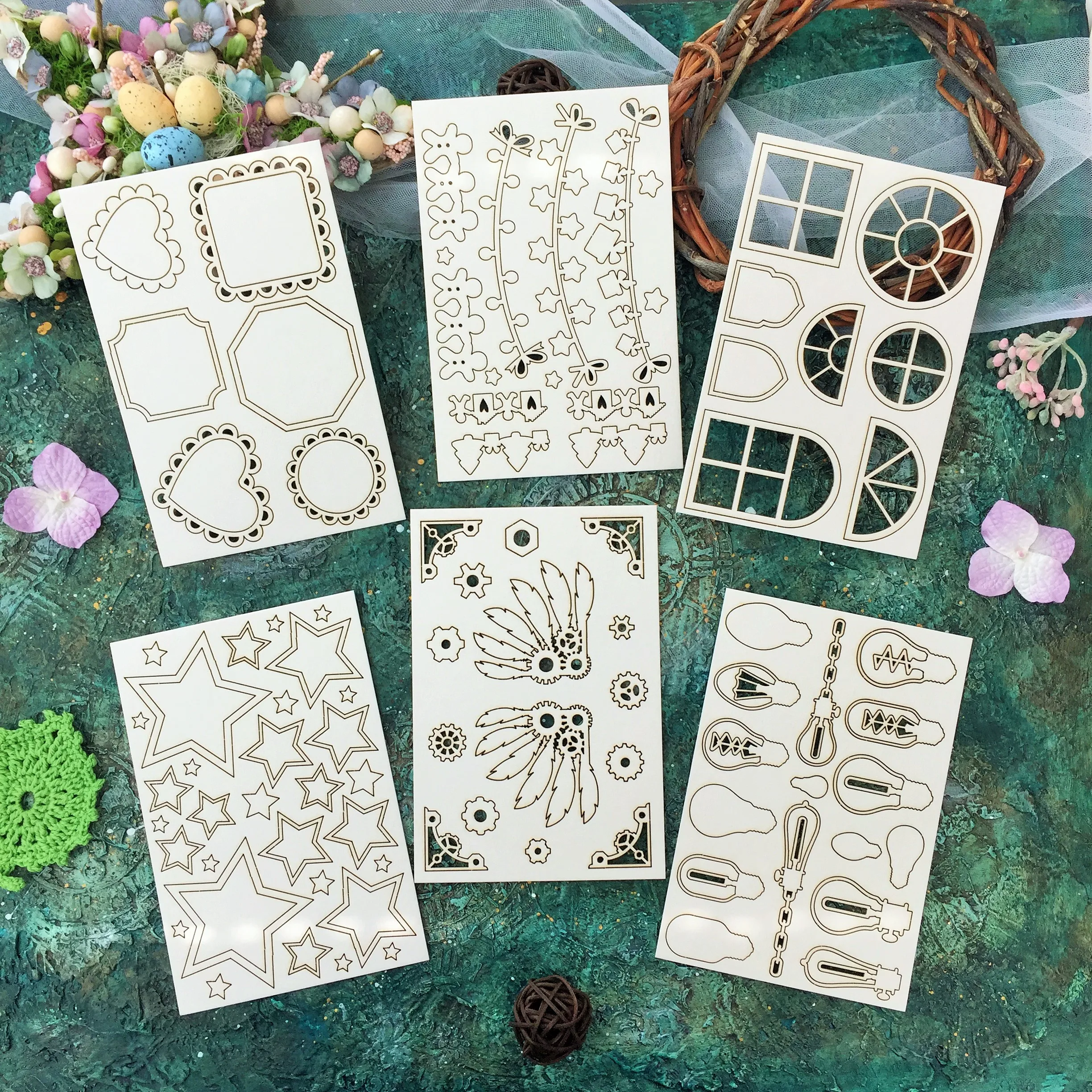 Плитка для скрапбукинга микс (лот) из картона 90 шт.-украшение на разные темы.