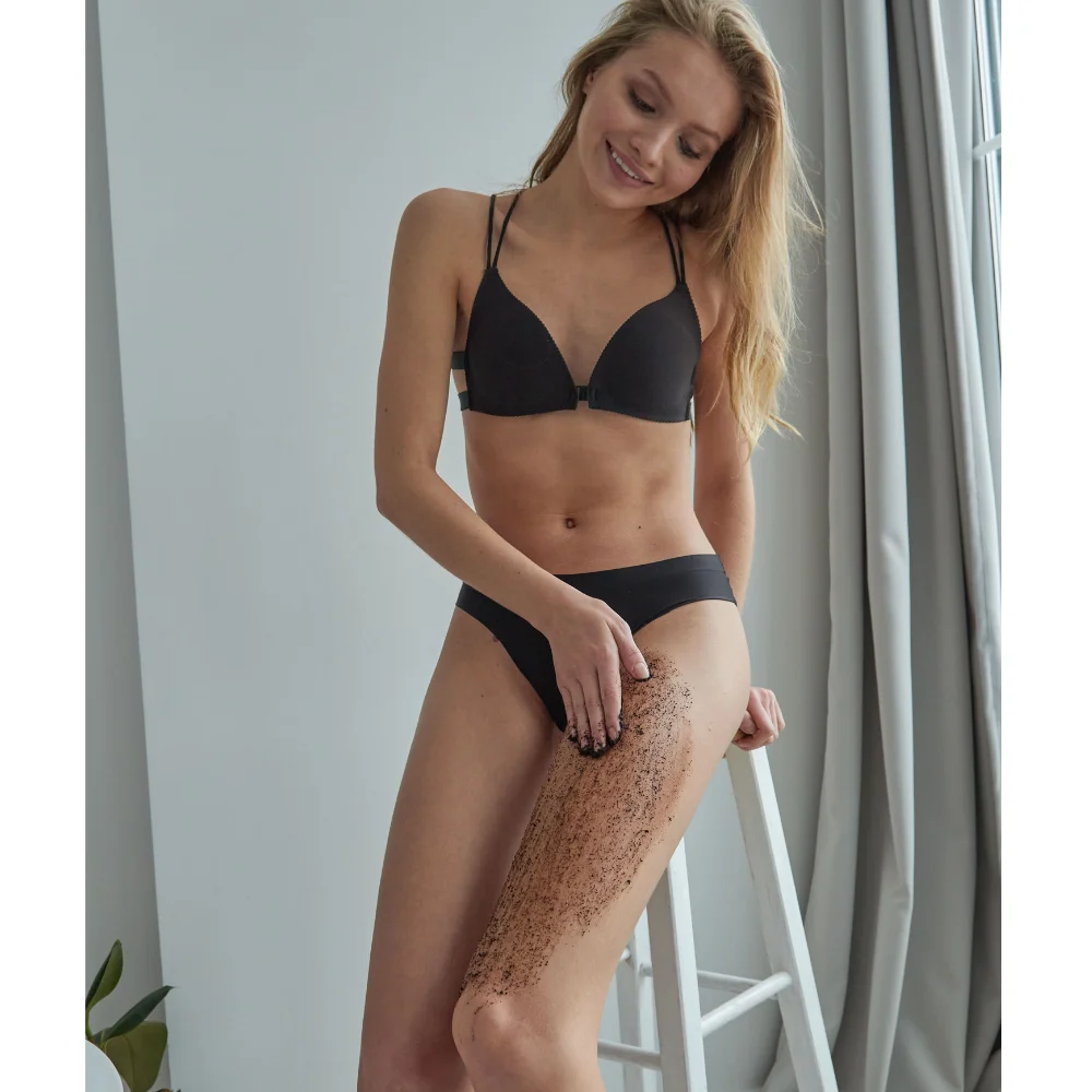 Скраб для тела кофейный Ананас 220г EXOTIC COSMETICS Уход за кожей. Лифтинг эффект