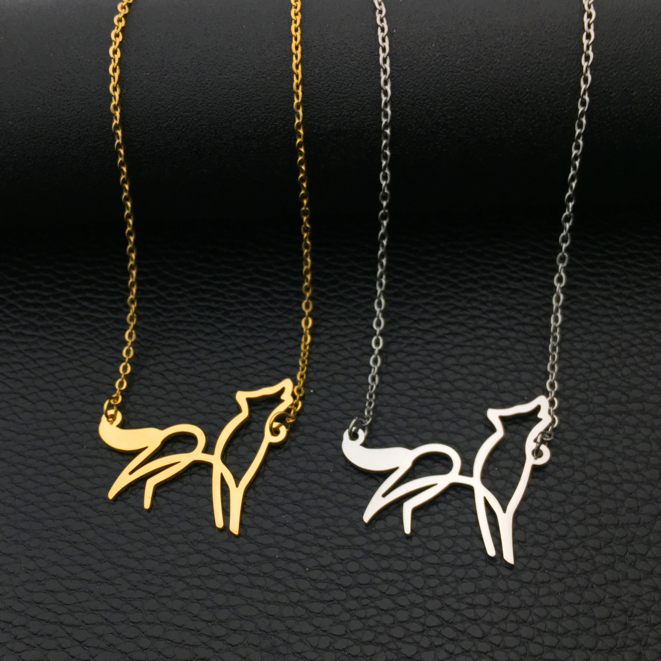 

Two Colors Dainty Wolf Stainless Steel Necklace Simple Party Women Christmas Gifts Punk Jewelry Choker Pendant YP8806