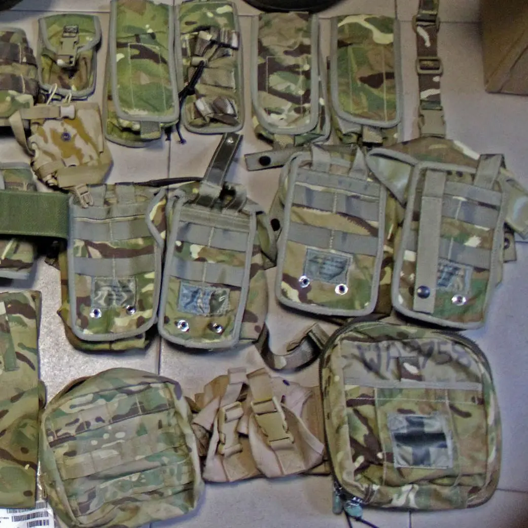 Подсумки для магазинов и макетов гранат от комплекта OSPREY (MTP) |