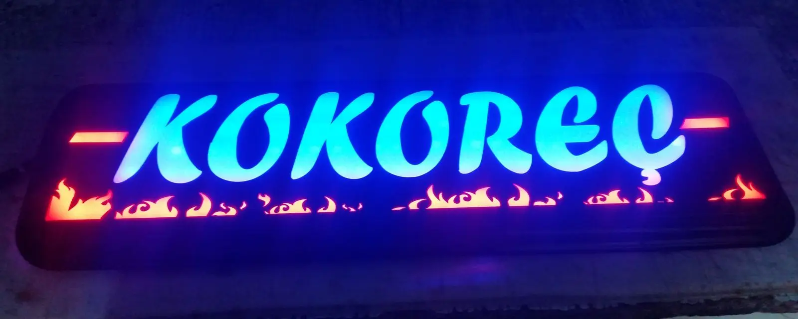 Светодиодная вывеска kokorec 16 цветов 61x17 см|Рекламная подсветка| |