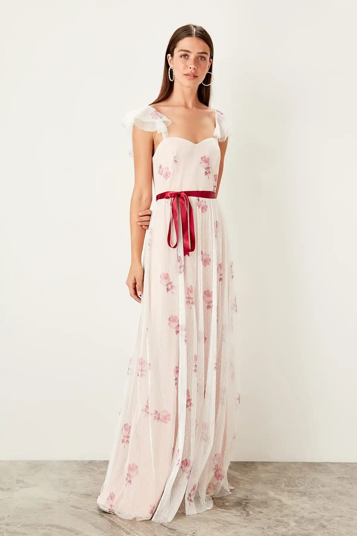 Trendyol цветочное Тюлевое детальное вечернее платье TPRSS19BB0471 | Свадьбы и торжества