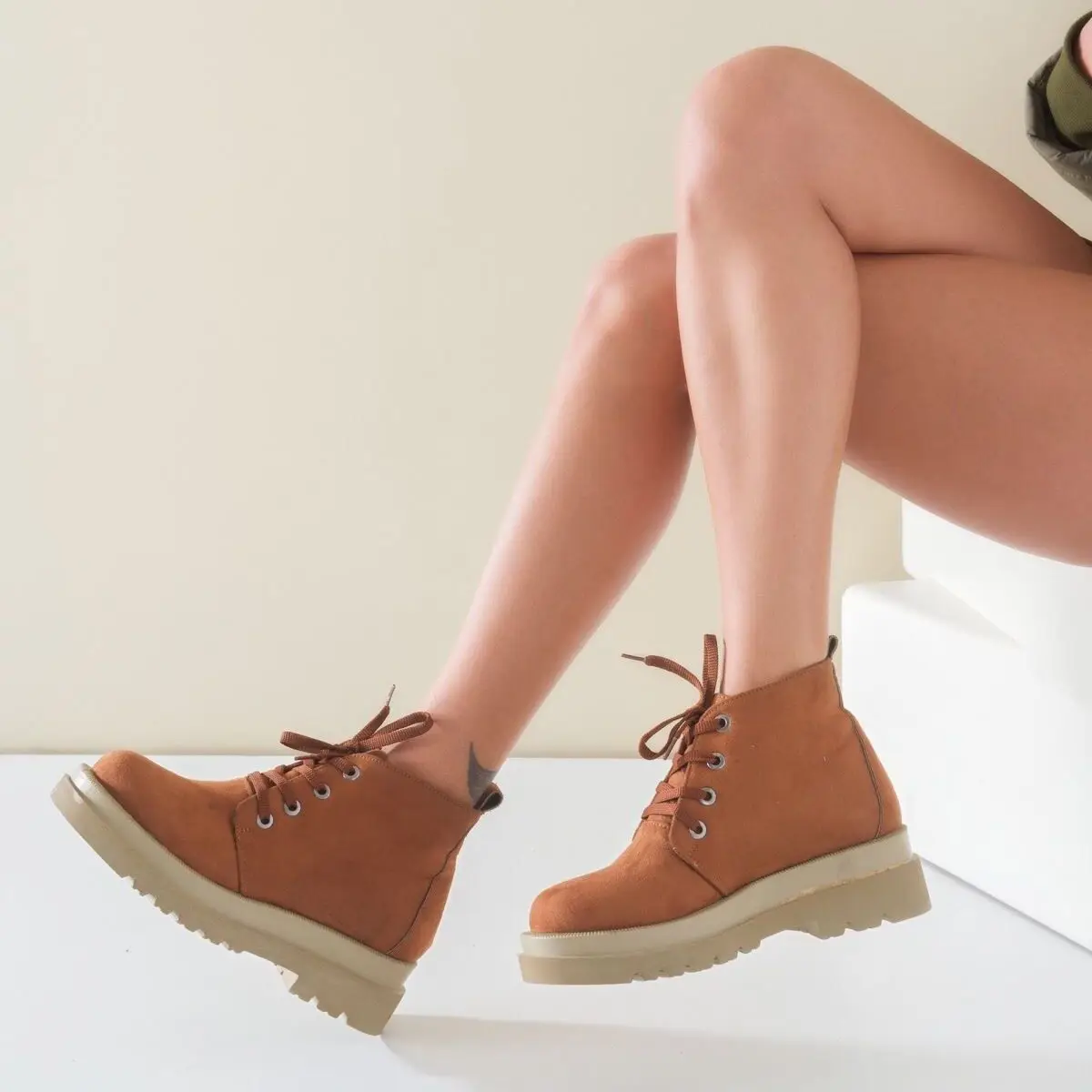 

Soleil Tan Women Boots 2022 New Autumn Winter Platform Comfortable Fashion Boots Sneakers Female Elegant Ladies Comfy Sexy Casual Designer Luxury Shoes for Woman 2021 botas de mujer