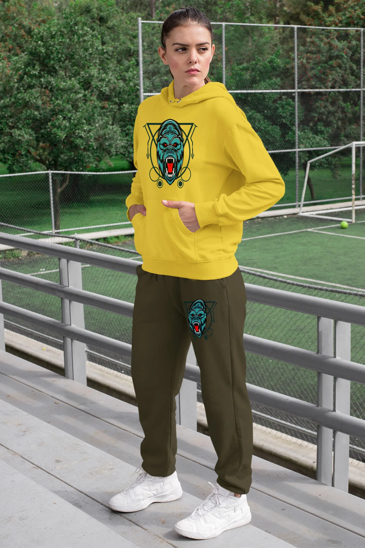 Женский спортивный костюм Angemiel желтый свитер с капюшоном и принтом гориллы