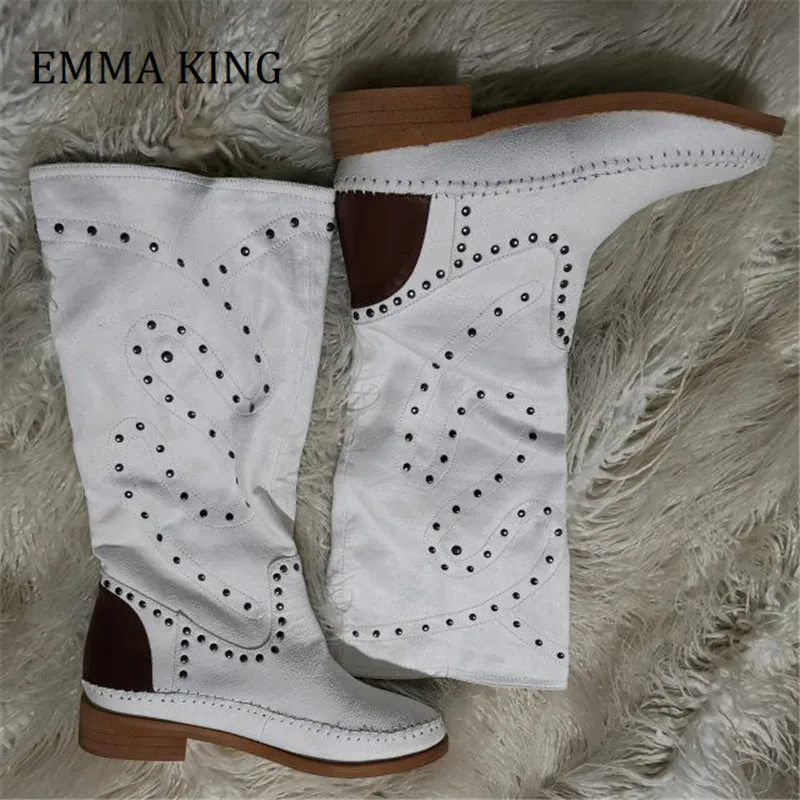 Женские сапоги до колена с заклепками и круглым носком | Обувь