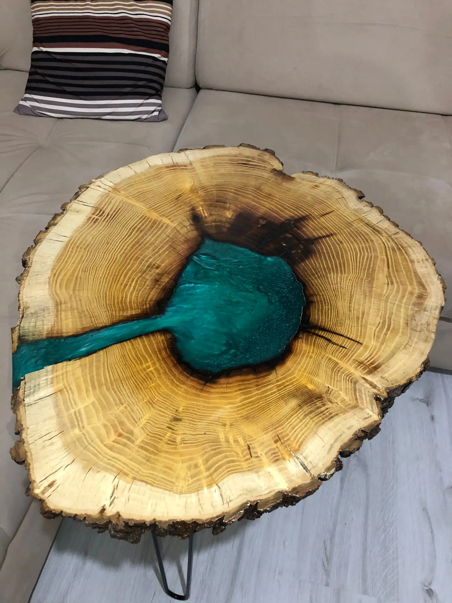 special green mulbery coffee table