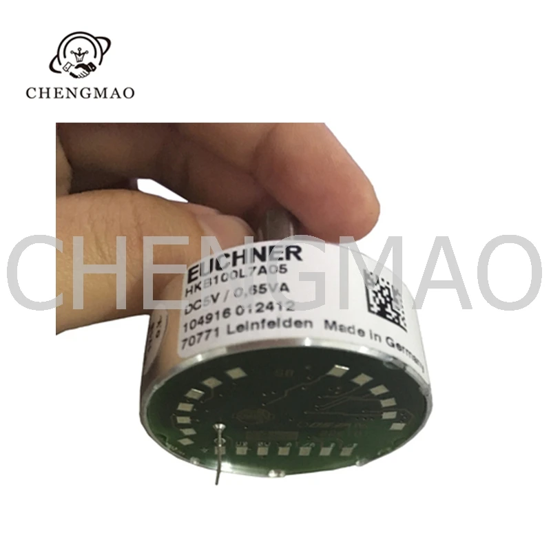 

Оригинальный электронный ручной кодировщик EUCHNER HKB100L7A05 HKB100M6A05