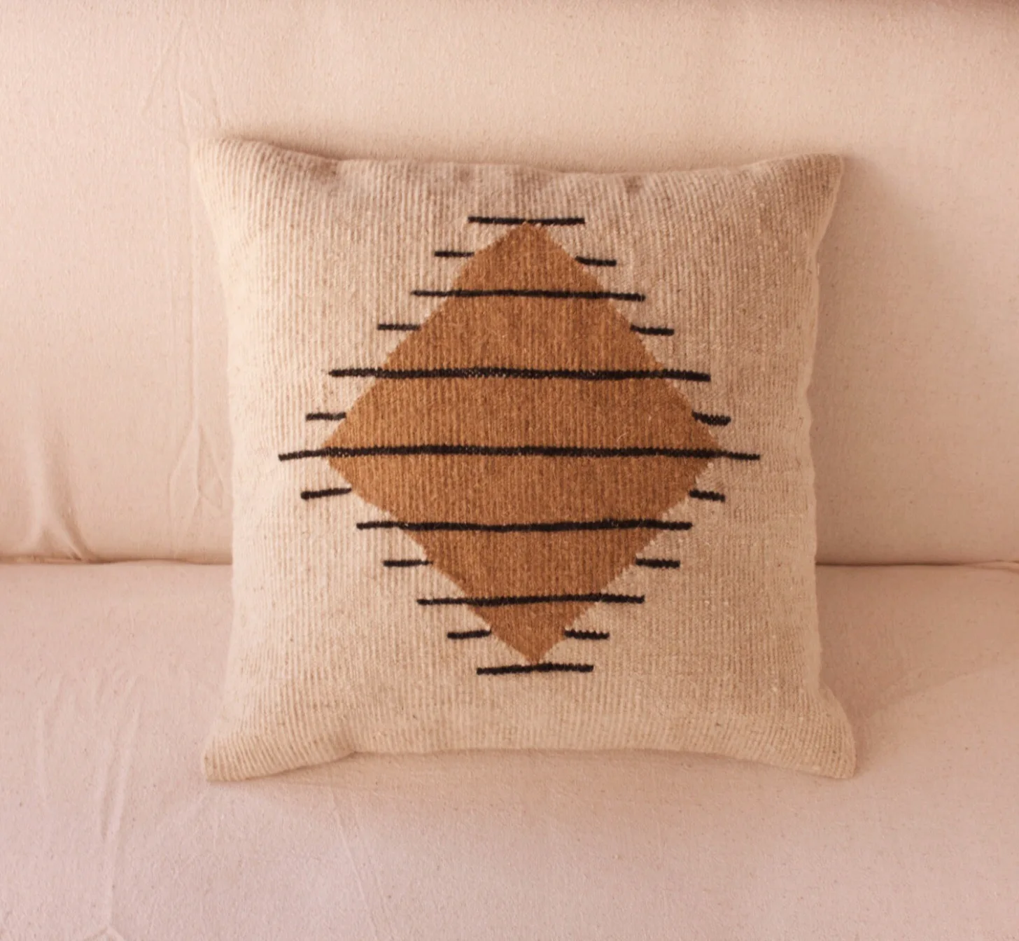 

Sahara Hand Woven Pillow decorate
