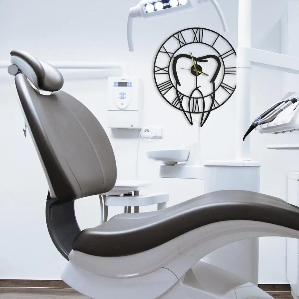 

GuzelArt Dentist Wall Clock Modern Design Dental Clinic Decoration Wooden Office Gift Accessories Decor Black Dental Template