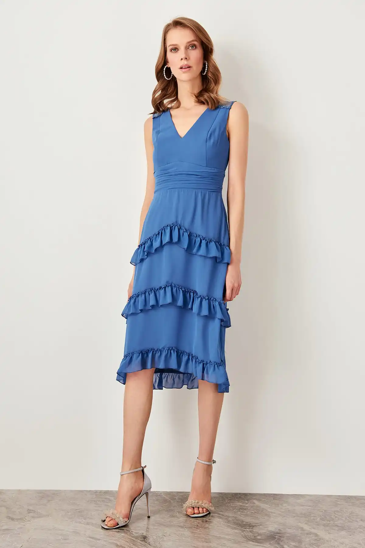 Модное синее платье с оборками TPRSS19UZ0048 | Женская одежда