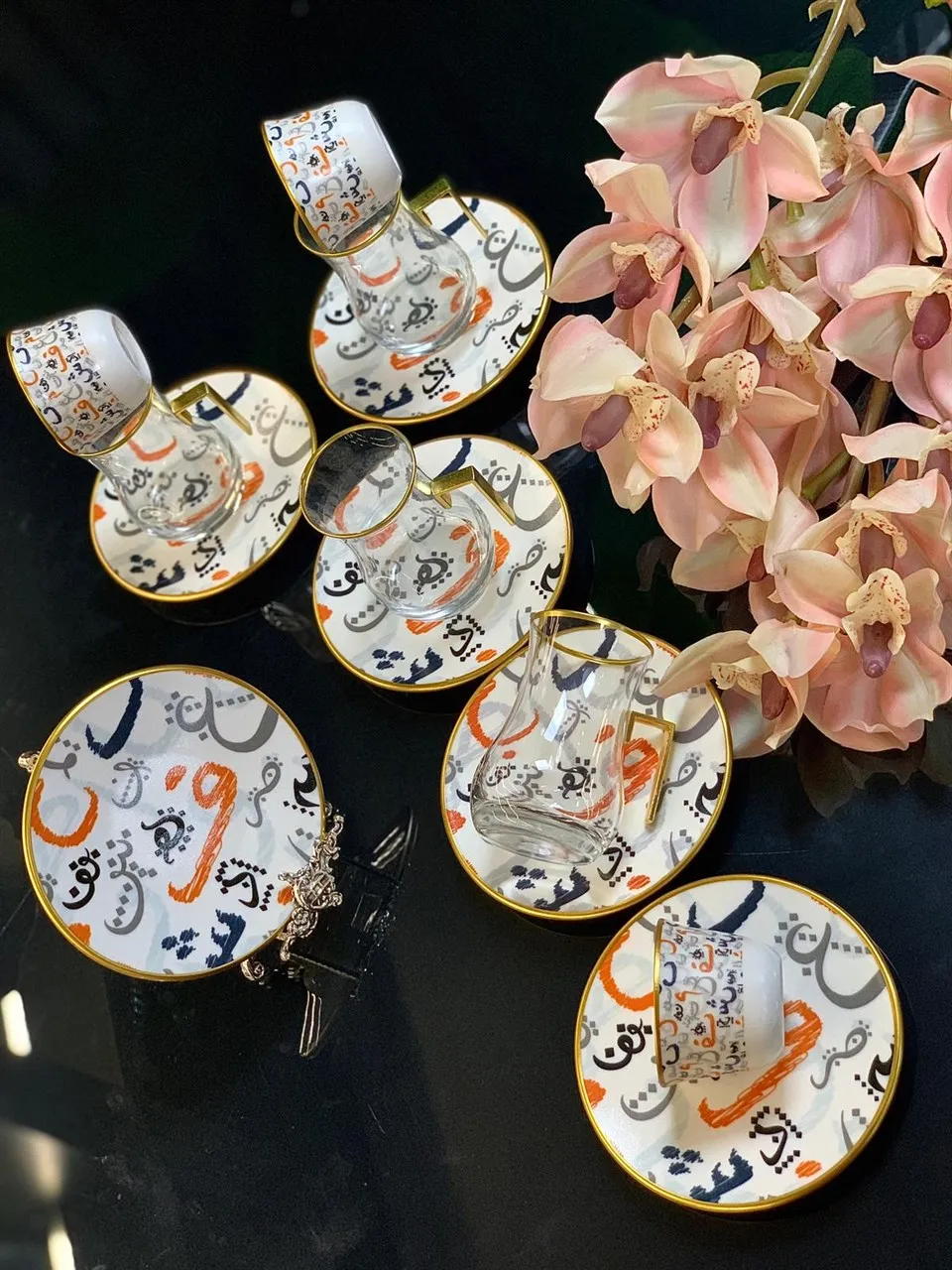 

Dubai Style Arabic Alphabet Luxury Porcelain Tea Glass Cups Coffee 18pcs mugs turkish coffee cups glass cup saucer sets