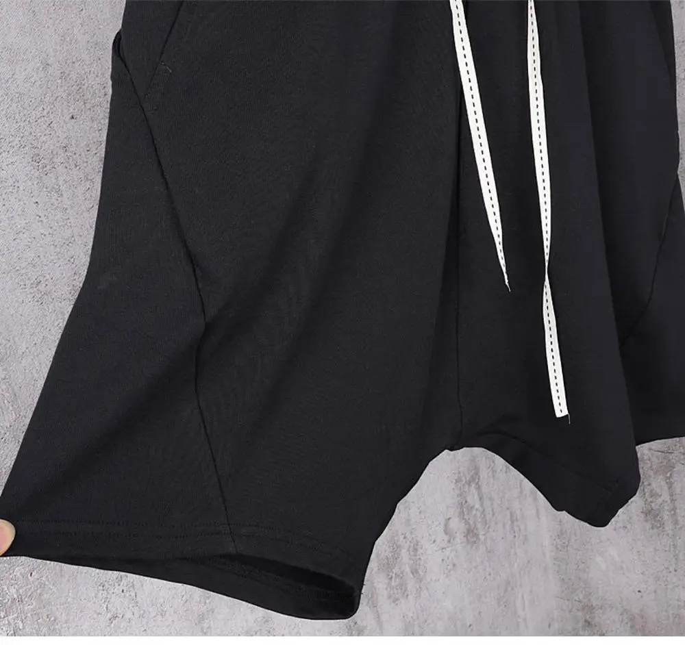 

Original Design Men's Zippered Trousers Shorts / Loose Casual Gym Sports Pants Dropped Crotch Sarouel Pants / Harem Basketball S