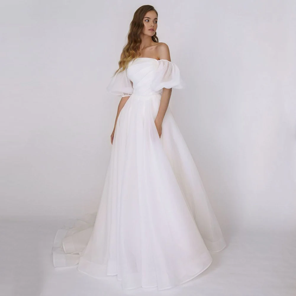 

A-LINE Boat Neck Court Train Organza Wedding Dress