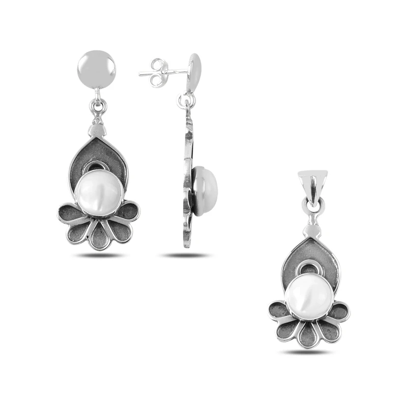 

Silver 925 Sterling Pearl Cubic Zirconia Hand Job Set