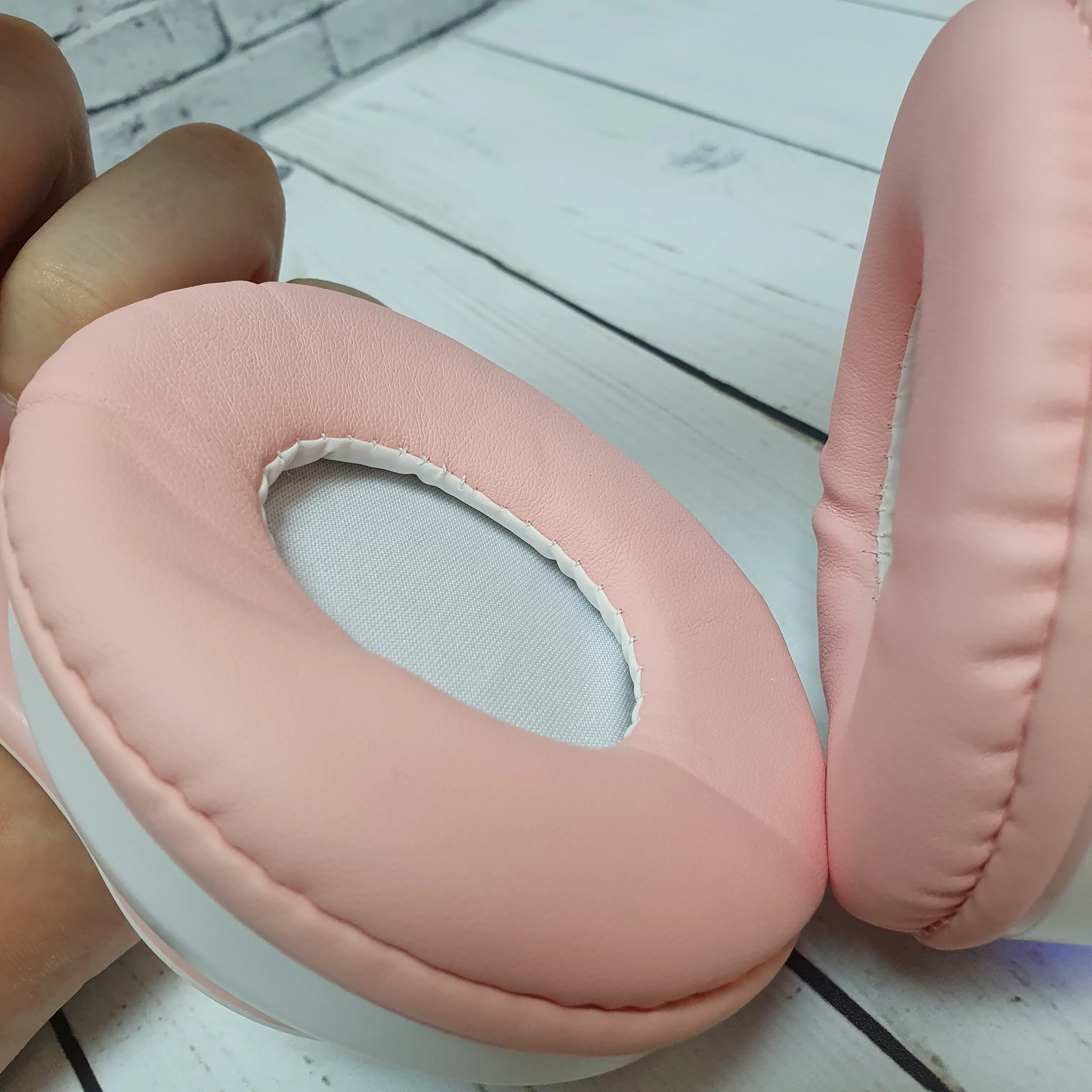 Wireless Bluetooth headphones ear cat baby for girls boys | Электроника