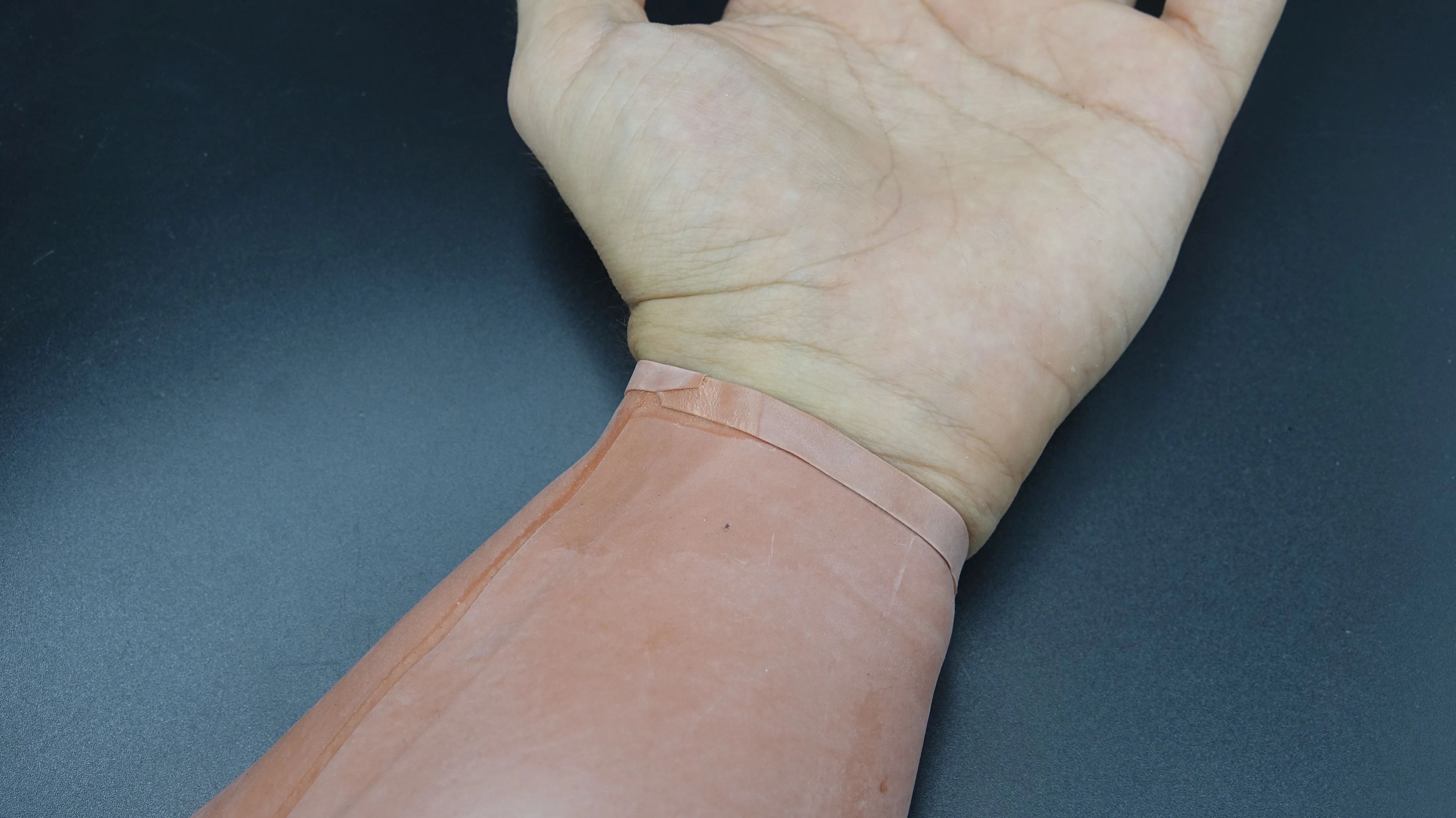 Манжеты для гидрокостюмов резина + клей SWRM |