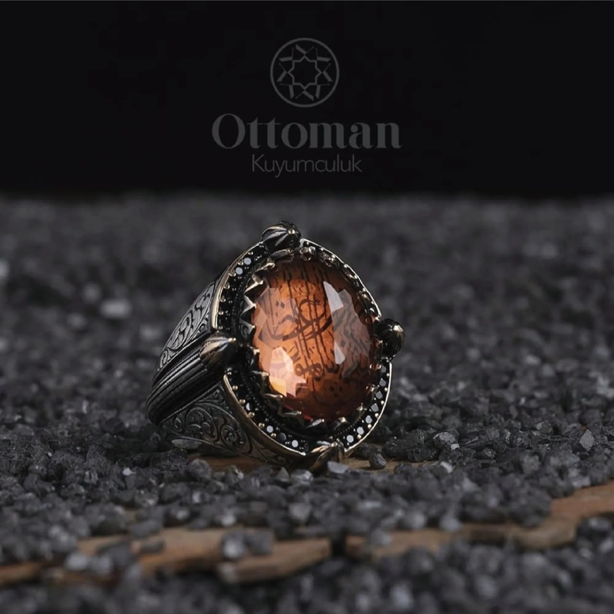 Keza Bil-Mevt Vaizan Red Sİlver Men Ring, Sultanite Stone Color Changing, Handmade Ring With Adjustable Precious Stone Silver