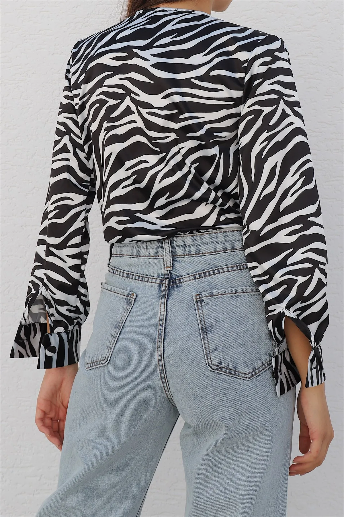 

Zebra Print Bodysuit Rosy Body Woman Long Sleeve Bodysuit Women Autumn 2021 Sexy Lingerie Bodysuit Tights Elegant Short Female