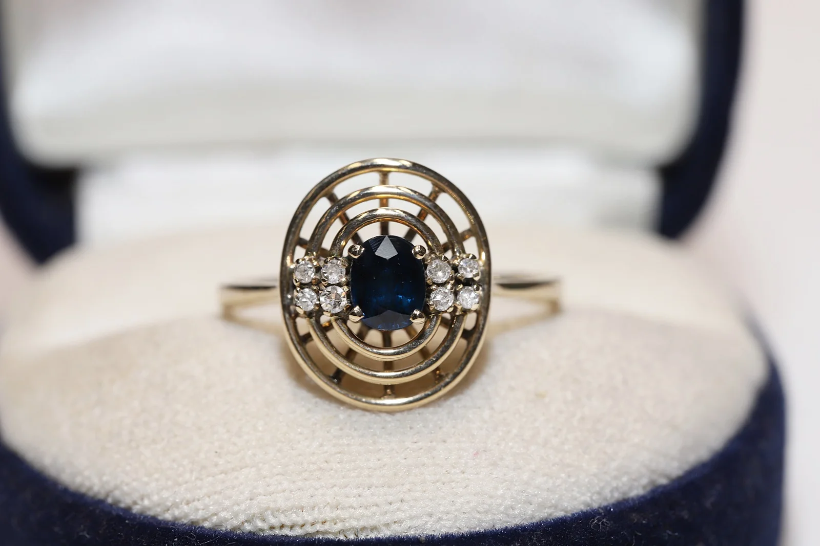

Vintage Original 14k Gold Natural Diamond And Sapphire Decorated Pretty Ring
