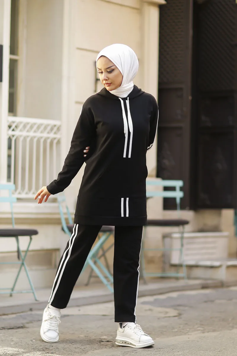 

Hooded 2 Pieces Sports Womens Set, Shirt and Pant Double Suit Plus Size Islamic Fashion Muslim Clothing Turkey Dubai 2021