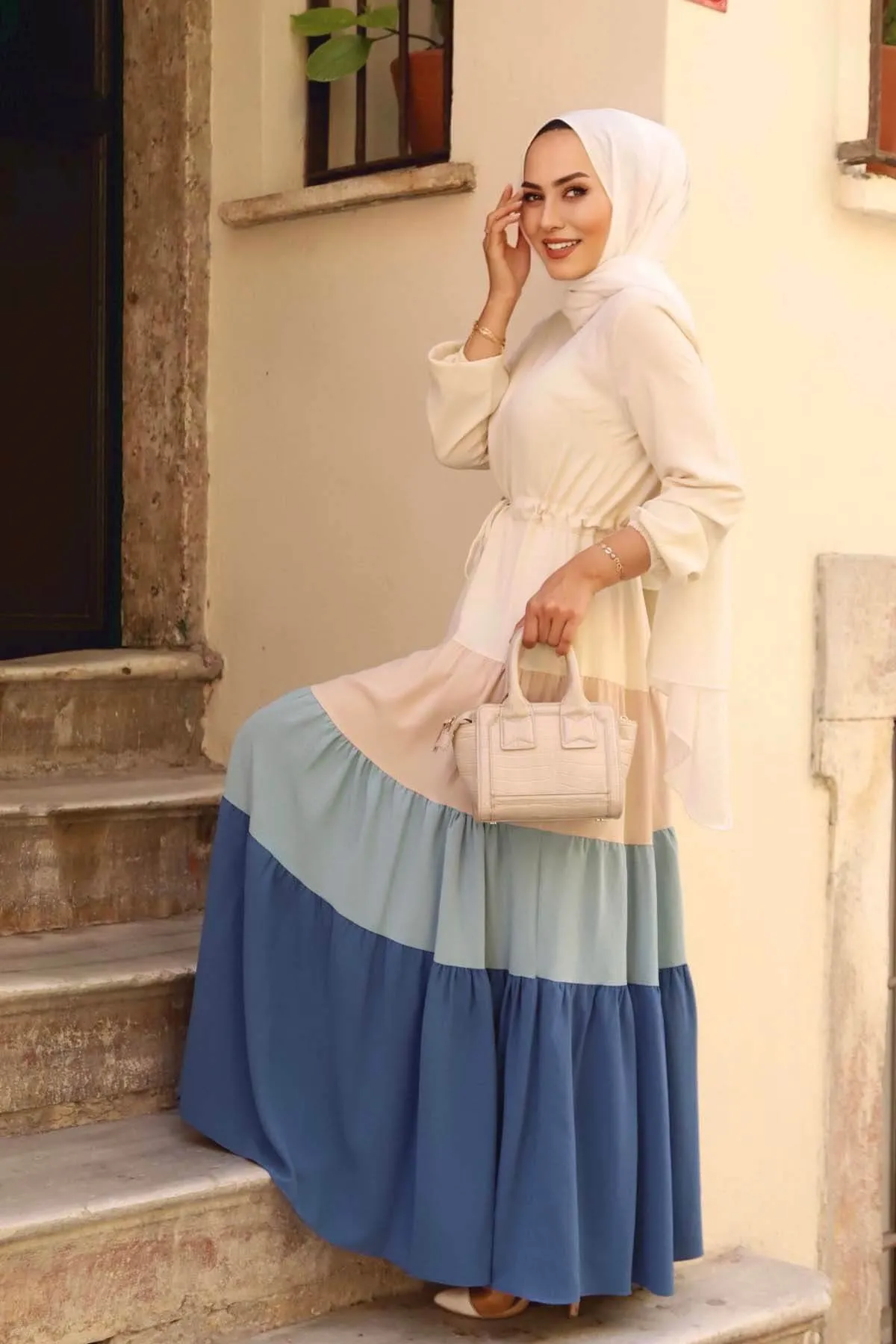 

Color Block Dress Woman Fashion Wear Muslim Islamic Dress 3 Colours