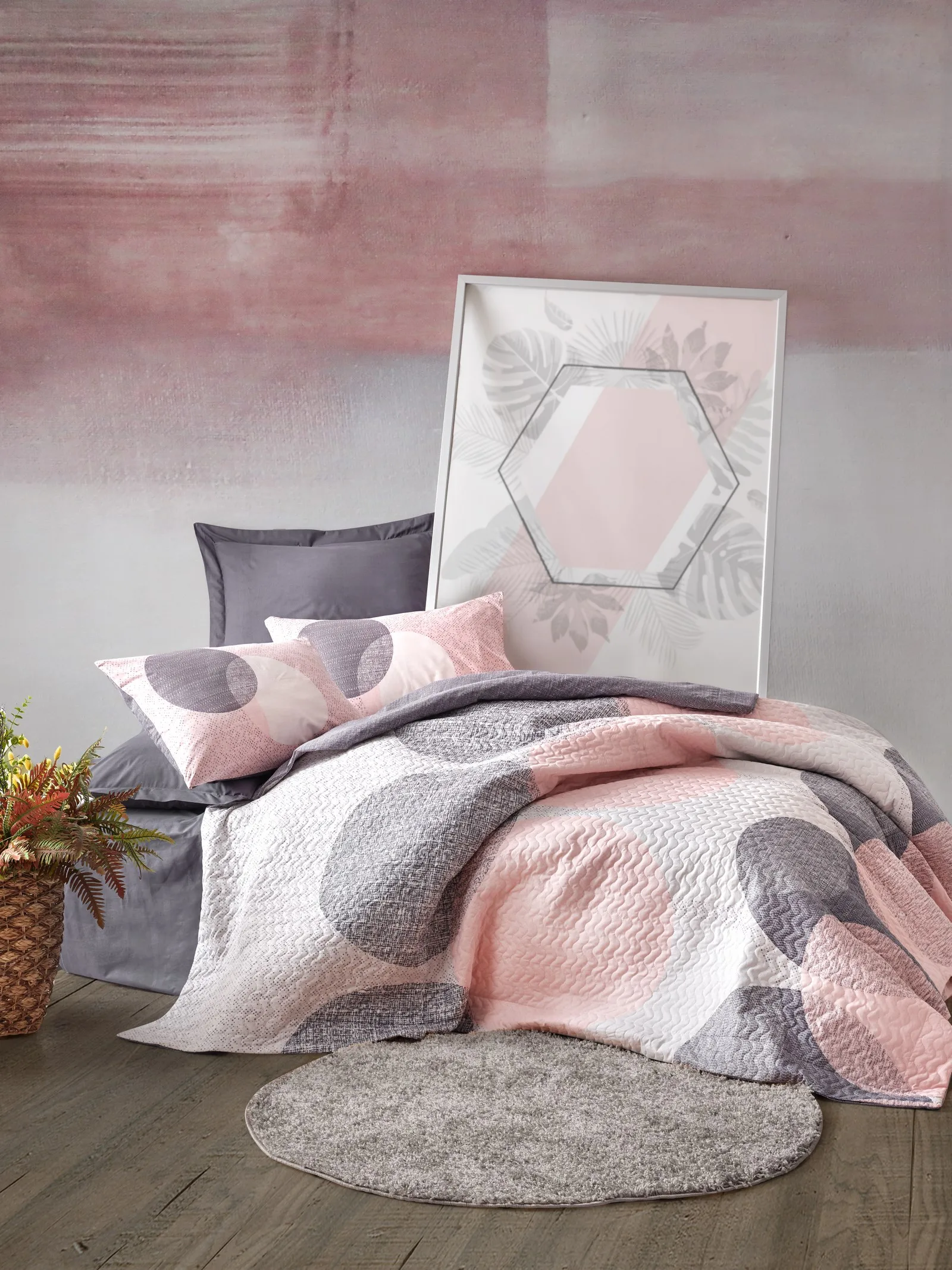 

Cotton Box Double Quilted Duvet Sets, Four Seasons is used, Bedroom, linens, sheets, pillow cases are produced in Turkey Leron