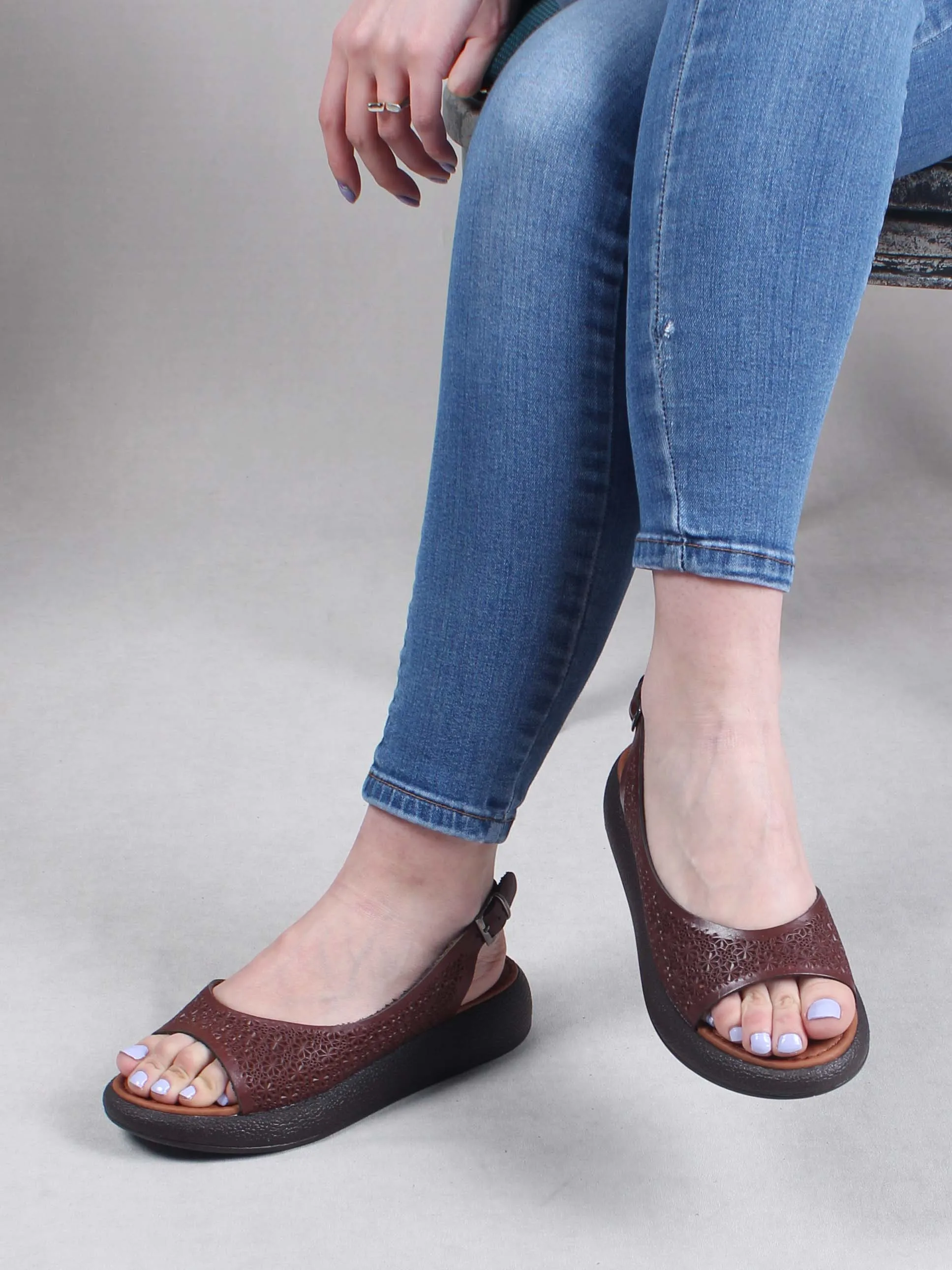 

Women's Sandals Brown Modern Casual Low Heel Comfortable Summer Slippers 2021 Summer Season