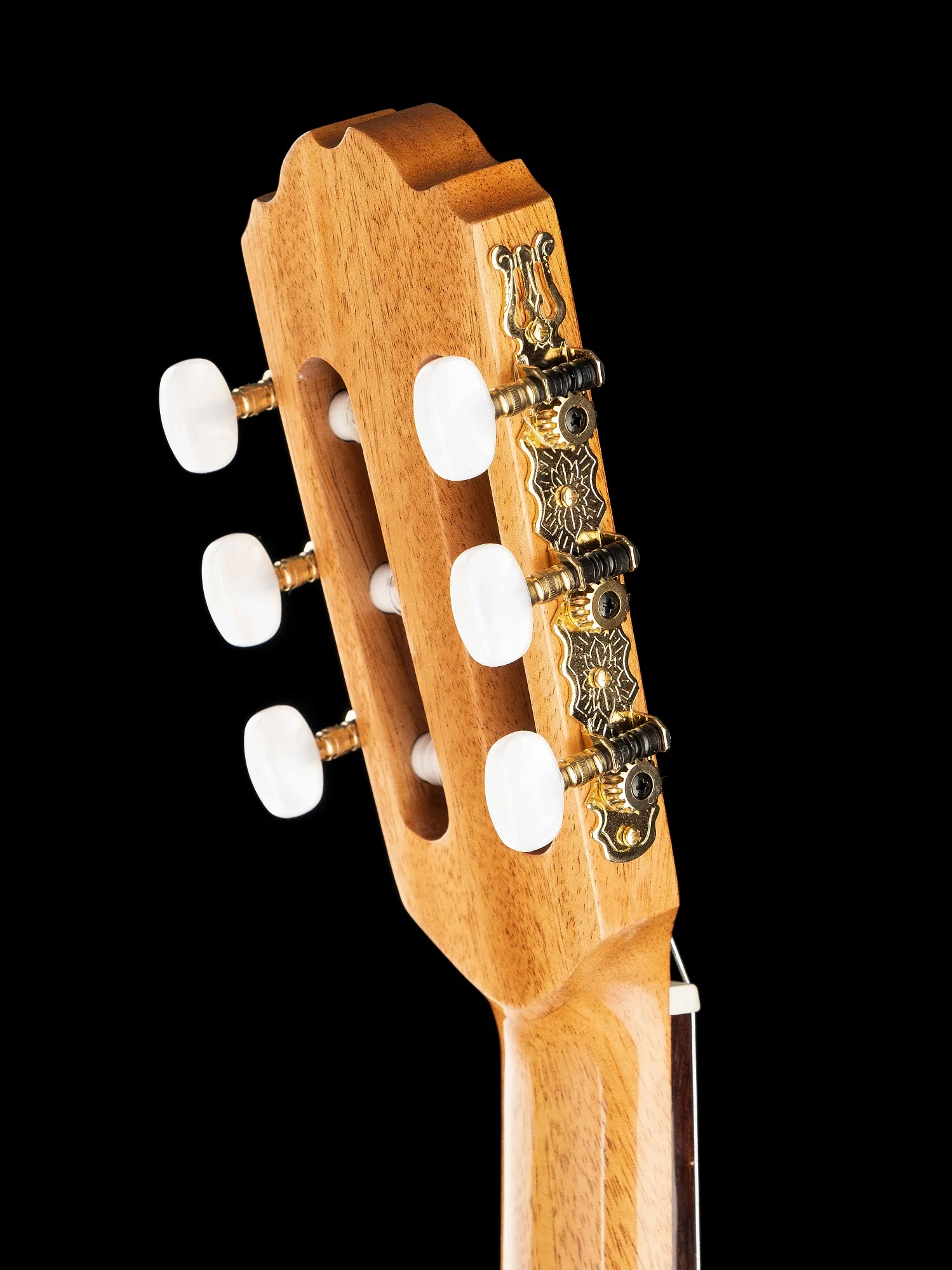 Гитара классическая Kremona S53C Sofia Soloist Series | Спорт и развлечения