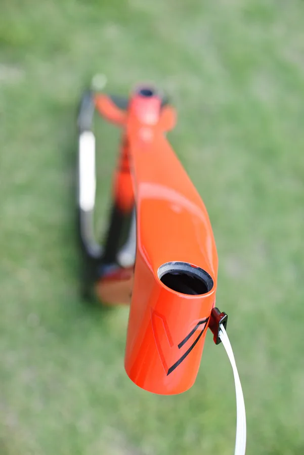 

VYCE Bright black with gradual red full Carbon MTB Bike Frame Disc Brake 27.5 12K glossy 135xQR 142x12mm Disc